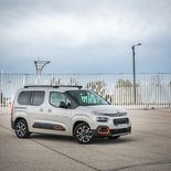 Citroën Berlingo Talla M EAT8 (color Arena y pack XTR) - Miniatura 17