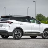 EBRO s700 PHEV Luxury (Bitono Blanco + Negro) - Miniatura 20