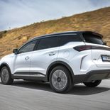 EBRO s700 PHEV Luxury (Bitono Blanco + Negro) - Miniatura 15