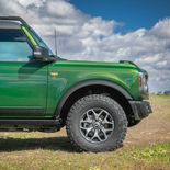 Ford Bronco Badlands - Miniatura 20