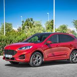 Ford Kuga FHEV ST Line X - Miniatura 5