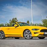 Ford Mustang Convertible California Special - Miniatura 3