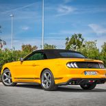 Ford Mustang Convertible California Special - Miniatura 15