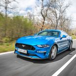 Ford Mustang GT Fastback - Miniatura 6