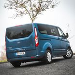 Ford Tourneo Custom Plug-In Hybrid - Miniatura 11