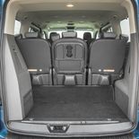 Ford Tourneo Custom Plug-In Hybrid - Miniatura 22