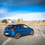 Hyundai i20 T-GDI 48V (Intense Blue bitono) - Miniatura 25