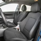 Hyundai i20 T-GDI 48V (Intense Blue bitono) - Miniatura 24