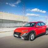 Hyundai KONA 1.0 TGDI MAXX 7 DCT - Miniatura 17