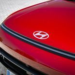 Hyundai KONA HEV (color Soultronic Orange) - Miniatura 18