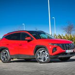 Hyundai Tucson Híbrido Enchufable (color Engine Red) - Miniatura 3