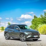 Hyundai Tucson PHEV (color Amazon Grey) - Miniatura 1