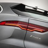 Jaguar I-Pace EV400 HSE 2021 (Eiger Grey) - Miniatura 14