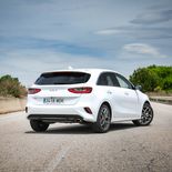 KIA Ceed 1.0 T-GDi 120CV DCT Tech - Miniatura 25