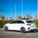 KIA Ceed 1.5 T-GDi MHEV 160 CV Auto - Miniatura 16