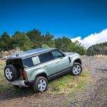 Land Rover Defender 110 D250 AWD First Edition (Pangea Green) - Miniatura 10