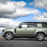 Land Rover Defender 110 D250 AWD First Edition (Pangea Green) - Miniatura 9