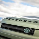 Land Rover Defender 110 D250 AWD First Edition (Pangea Green) - Miniatura 19