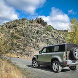 Land Rover Defender 110 D250 AWD First Edition (Pangea Green) - Miniatura 27