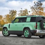 Land Rover Defender 110 P400e 75th Limited Edition - Miniatura 12