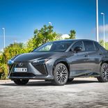 Lexus RZ 450e Luxury (Gris Sonic) - Miniatura 2