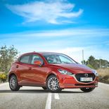 Mazda 2 Zenith Soul Red Crystal - Miniatura 1