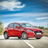 Mazda 2 Zenith Soul Red Crystal - Miniatura 4