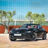 Mazda MX-5 RF Dark Red Edition - Miniatura 3