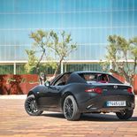 Mazda MX-5 RF Dark Red Edition - Miniatura 19