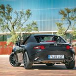 Mazda MX-5 RF Dark Red Edition - Miniatura 20