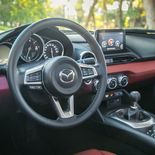 Mazda MX-5 RF Dark Red Edition - Miniatura 6