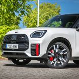 MINI Countryman JCW (Nanuq White) - Miniatura 7