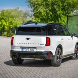 MINI Countryman JCW (Nanuq White) - Miniatura 26