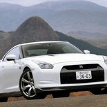 Nissan GT-R R35 - Miniatura 4