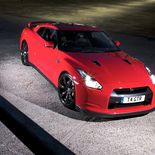 Nissan GT-R R35 - Miniatura 12