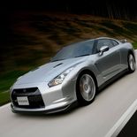 Nissan GT-R R35 - Miniatura 17