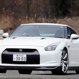 Nissan GT-R R35 - Miniatura 19