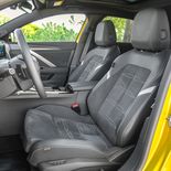 Opel Astra Ultimate 1.2T 130 CV - Miniatura 22