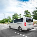 Opel Zafira Life Business Innovation L 180 CV - Miniatura 2