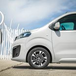 Opel Zafira Life Business Innovation L 180 CV - Miniatura 28