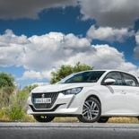 Peugeot 208 PureTech 100 EAT8 Allure - Miniatura 4