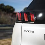 Peugeot 3008 GT Hybrid4 - Miniatura 27