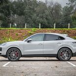 Porsche Cayenne S Coupé - Miniatura 14