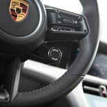 Porsche Taycan Cross Turismo Turbo S - Miniatura 10