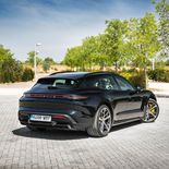 Porsche Taycan Cross Turismo Turbo S - Miniatura 1