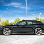 Porsche Taycan Cross Turismo Turbo S - Miniatura 16