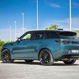 Range Rover Sport D250 MHEV Dynamic SE (Giola Green) - Miniatura 25