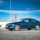 Skoda Superb iV PHEV Berlina - Miniatura 6