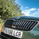 Skoda Superb Scout 2.0 TSI 272 CV DSG 4x4 - Miniatura 27