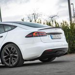 Tesla Model S Plaid (Blanco Perla) - Miniatura 1